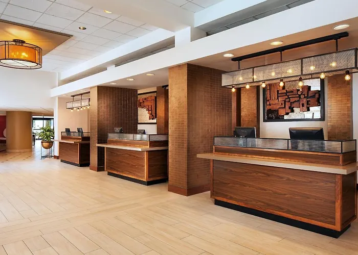 Four Points By Sheraton Los Angeles International AirportAirport Hotel