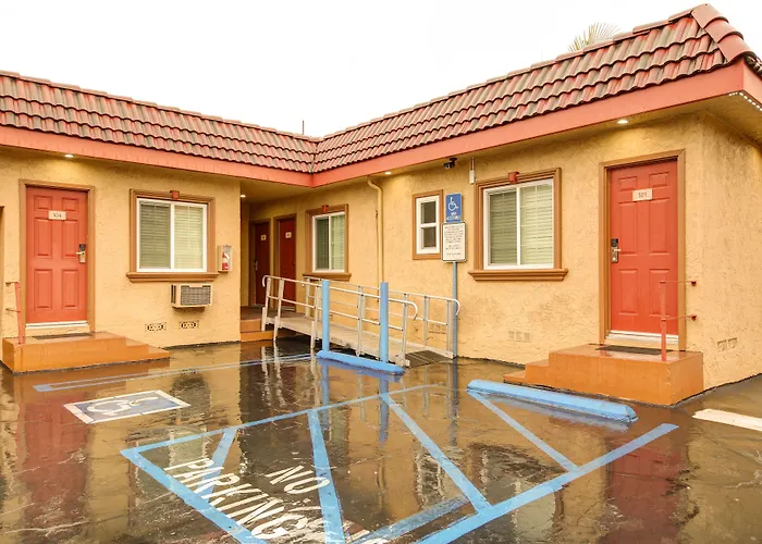 Geneva Motel Inglewood